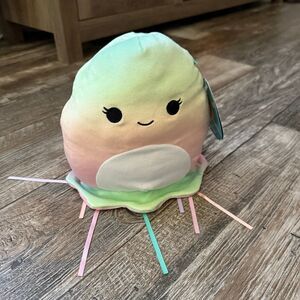 Squishmallows Greeley the Jellyfish 7.5” Plush